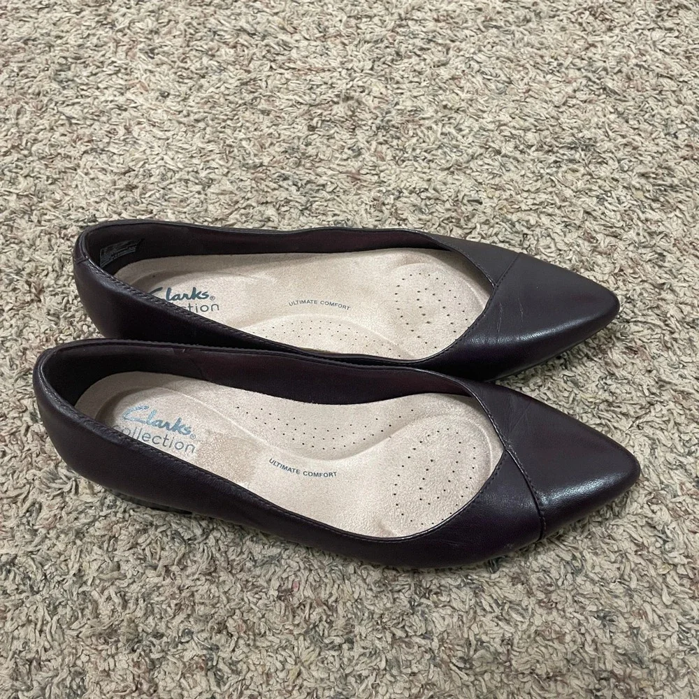 Clarks Collection Burgundy Leather Pointed Toe‎ Flats Ultimate Comfort Shoes 8.5